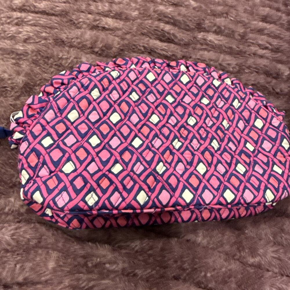 Vera Bradley Katalina Pink Diamonds Ruffle Cosmetic Bag NWT, Make Up Bag